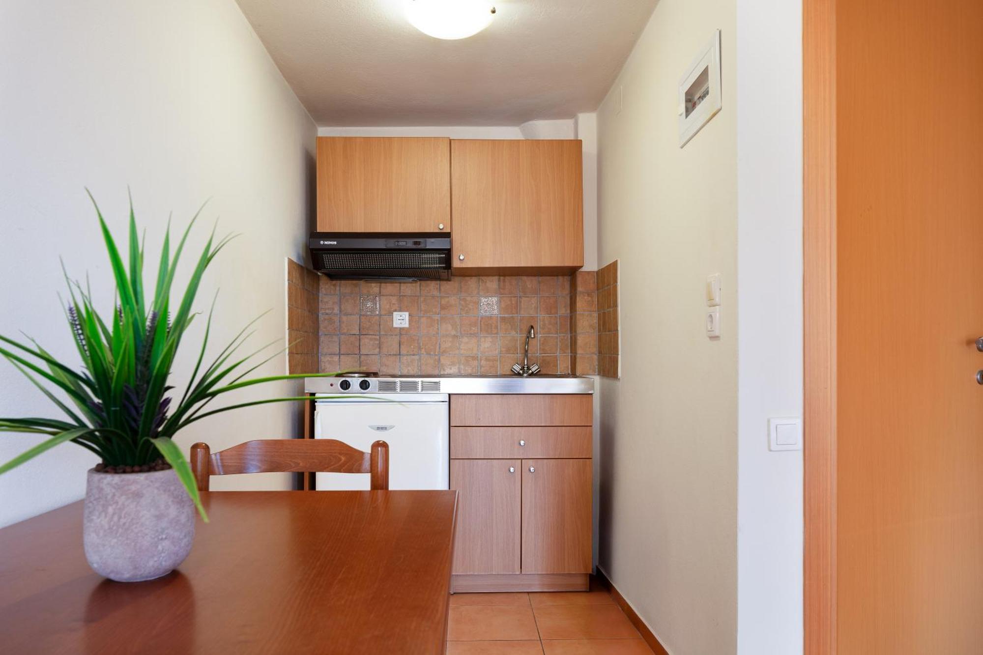 Dia Apartments 헐소니소스 외부 사진